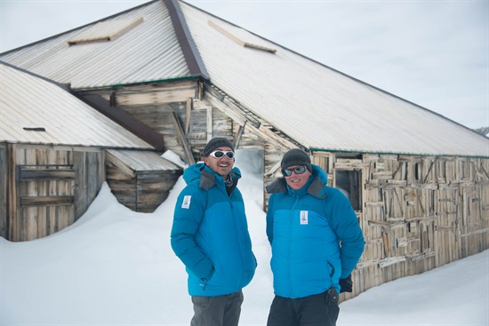 Reaching Mawson 's Hut