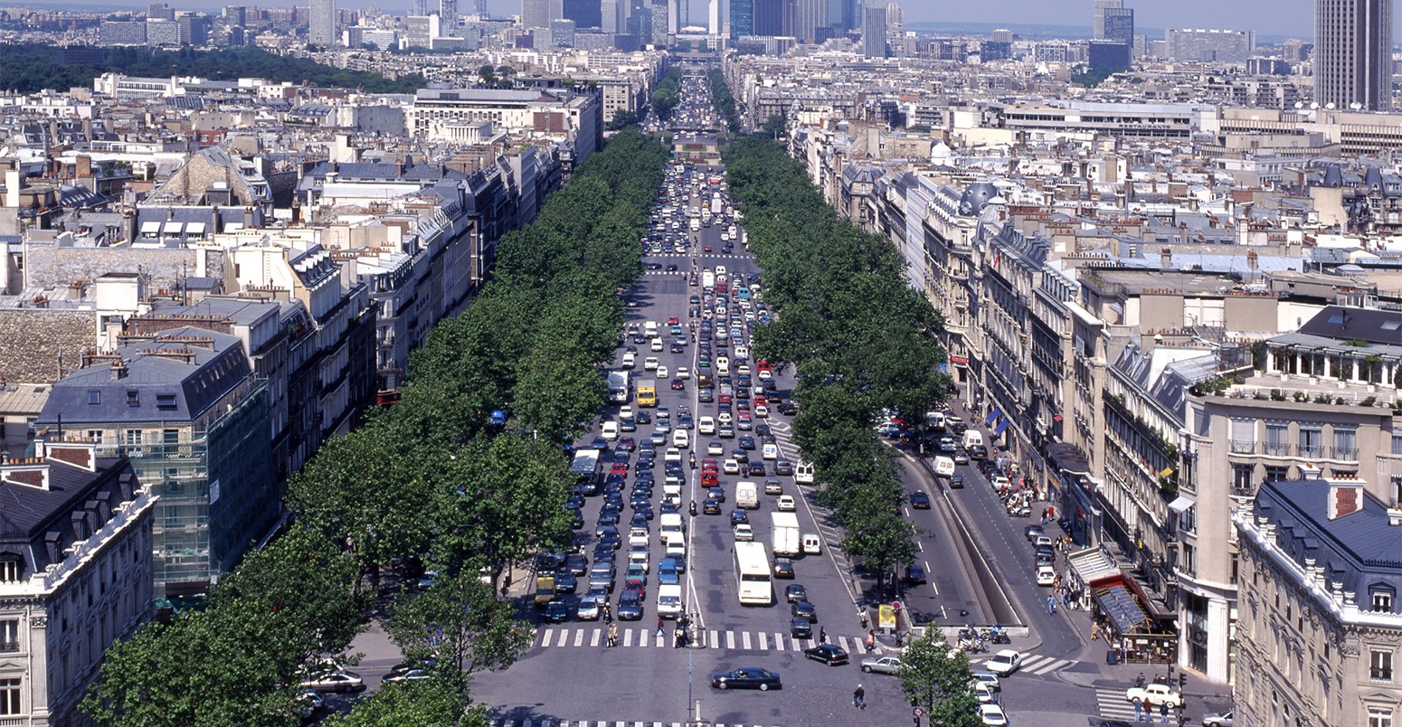 View of traffic from the Arc de Trioumphe