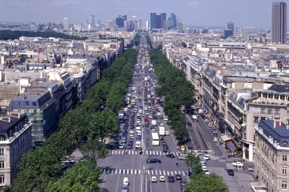 View of traffic from the Arc de Trioumphe