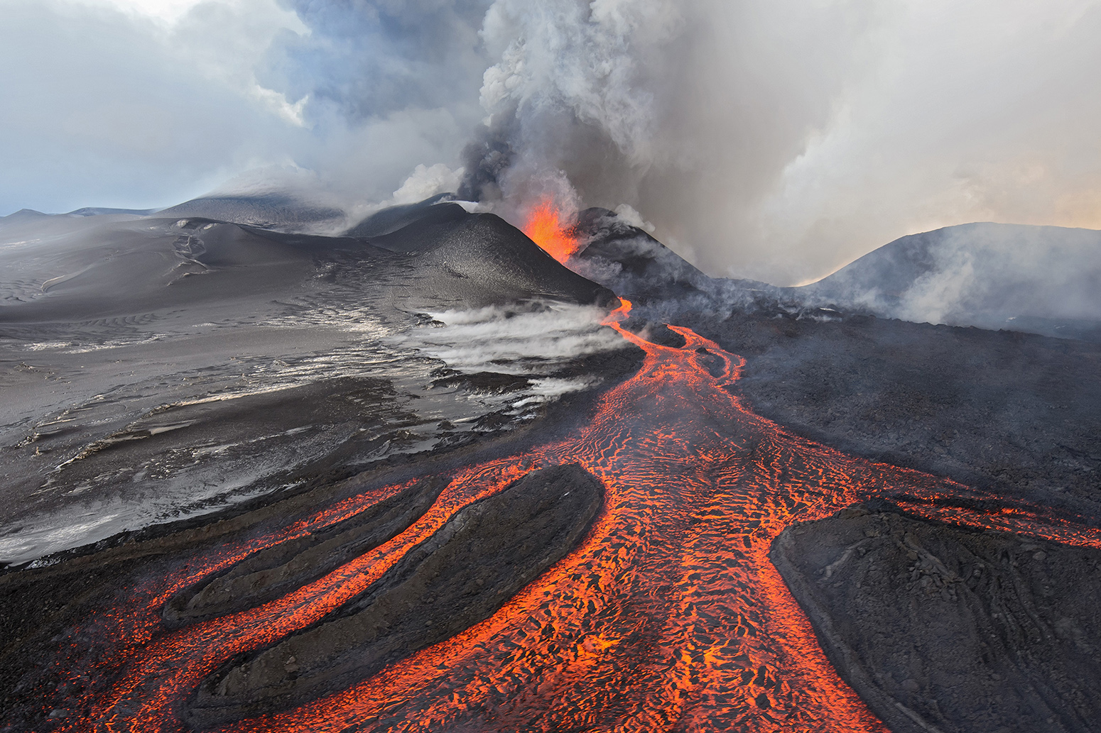 Volcanic Eruption Pictures 70