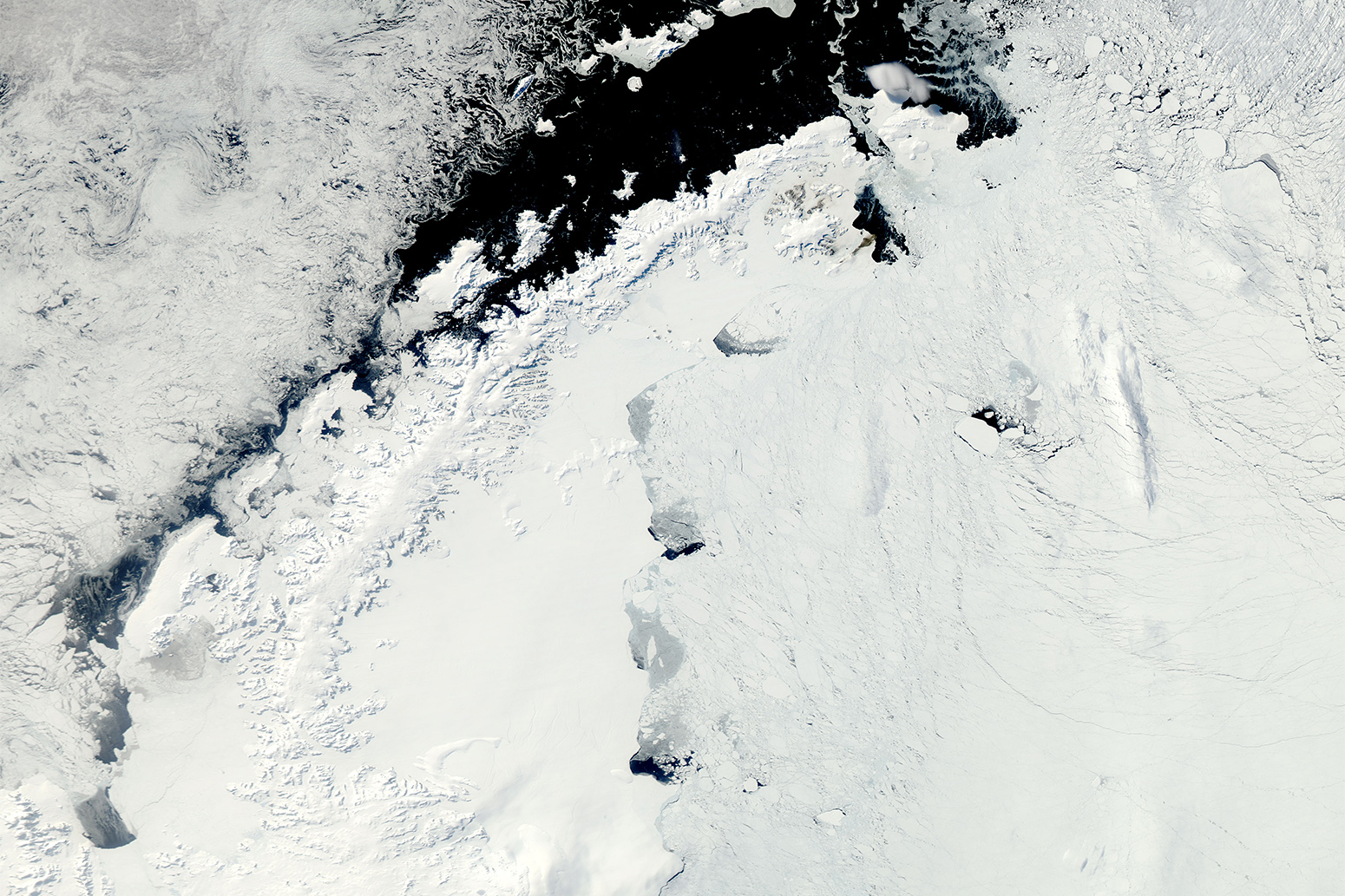 Antarctic LarsenC ice shelf at risk of collapse, study warns Carbon