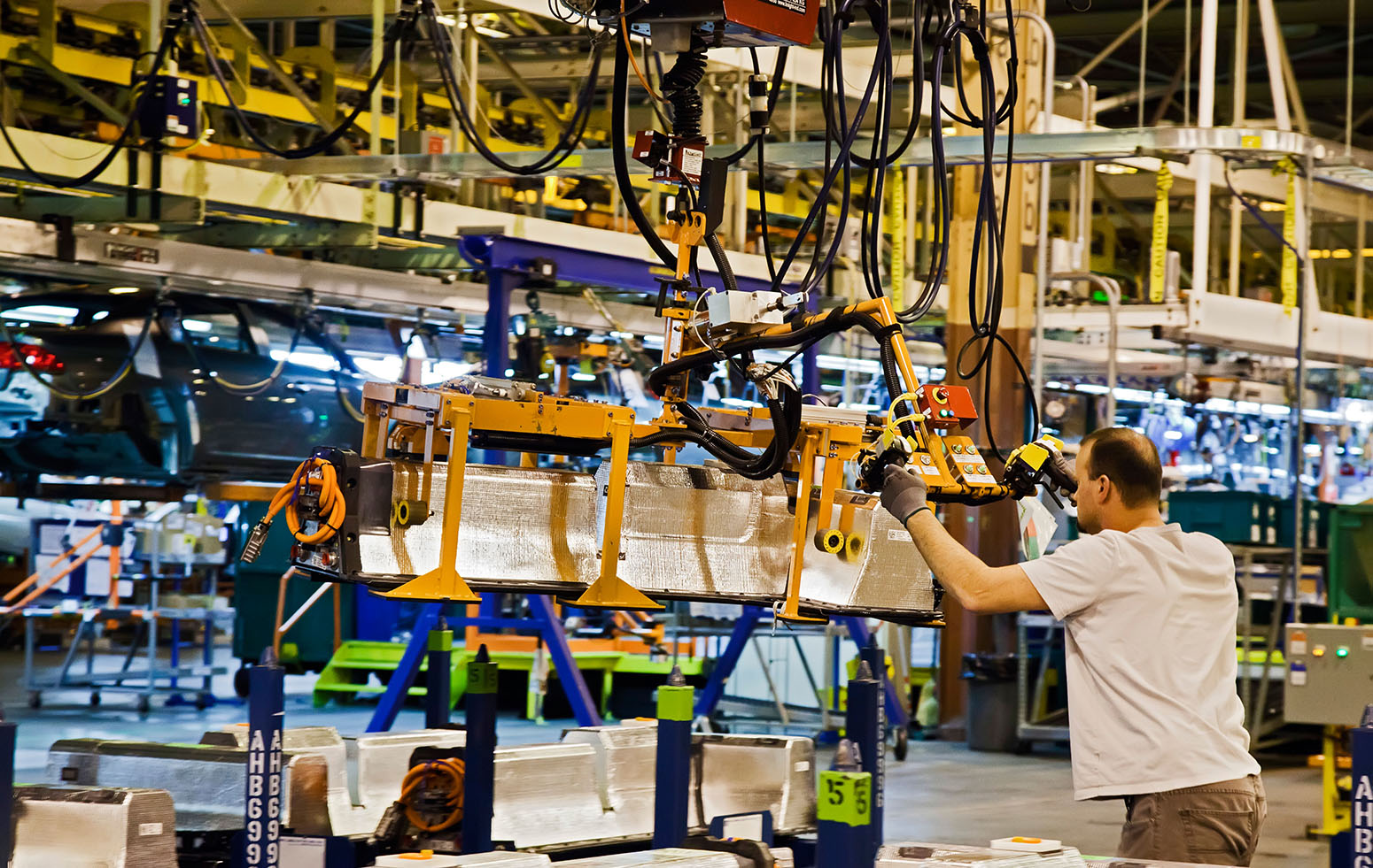 Lithium-ion battery processing for Chevrolet's Volt electric car. Credit: Jim West / Alamy Stock Photo BXH4EN