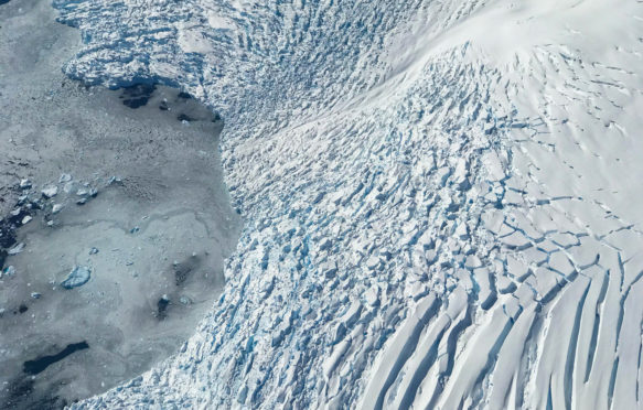 KYNHKF Operation IceBridge View of Larsen C