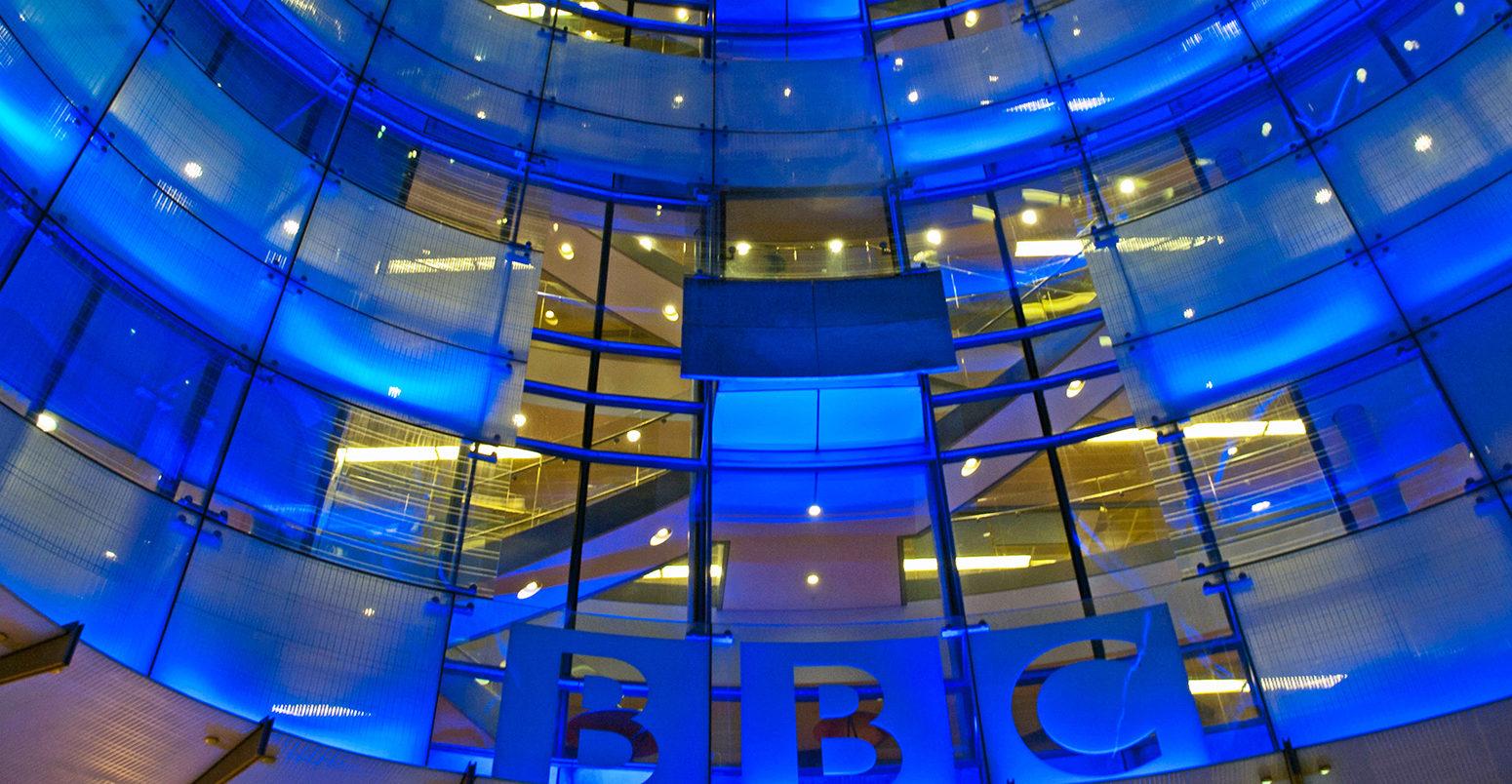 DP4C4Y Facade of the new BBC building at night, London, England, United Kingdom