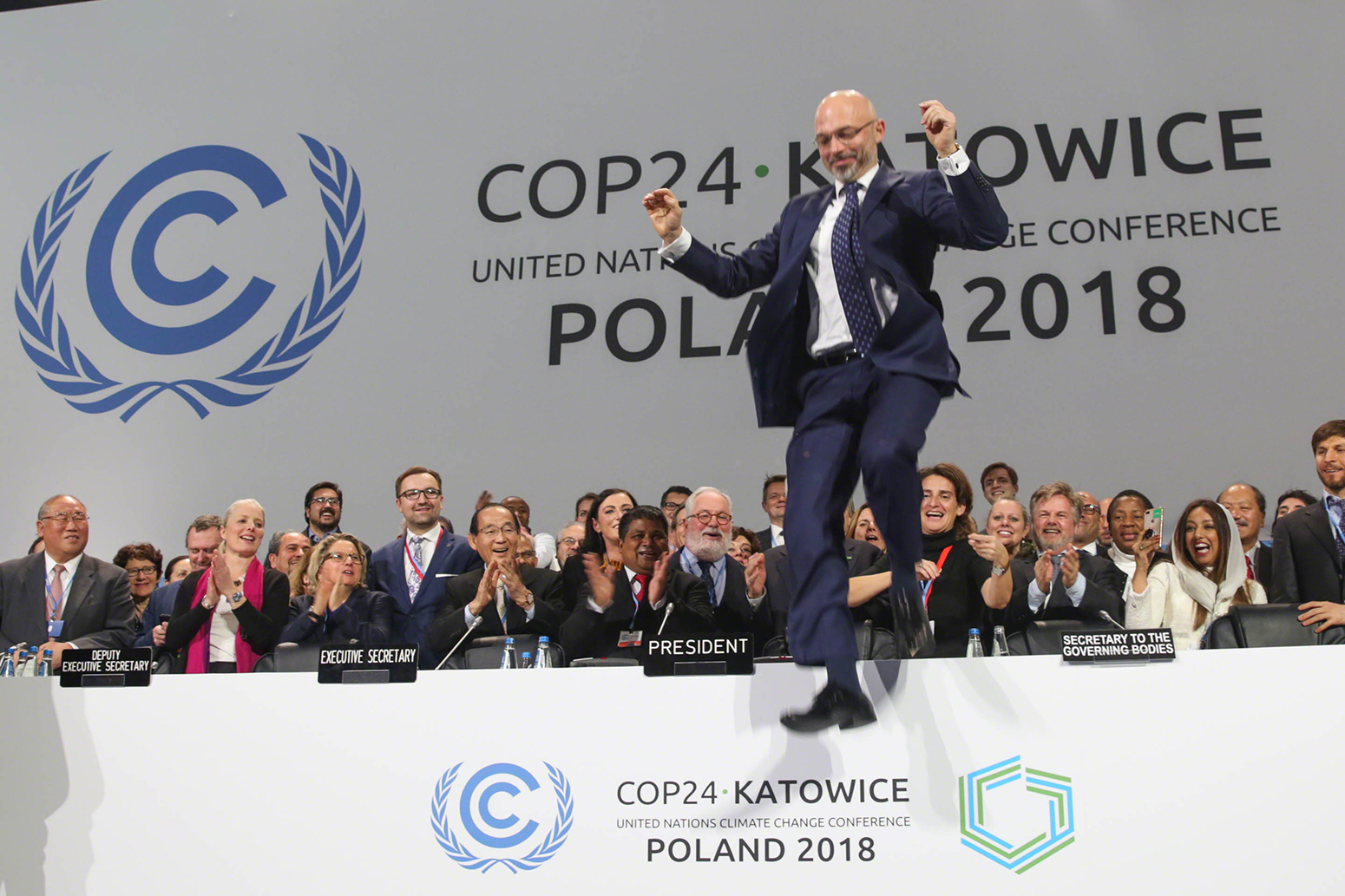 Resultado de imagem para Climate change: More call to fully deliver Paris Agreement