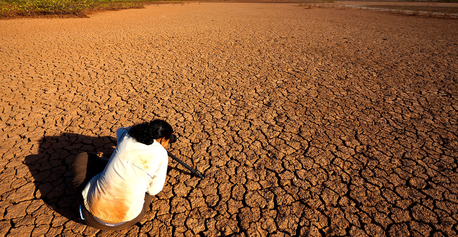 Cracked soil in Sarigua park, Panama. Credit: Oyvind Martinsen Documentary Collection / Alamy Stock Photo. PDATT2