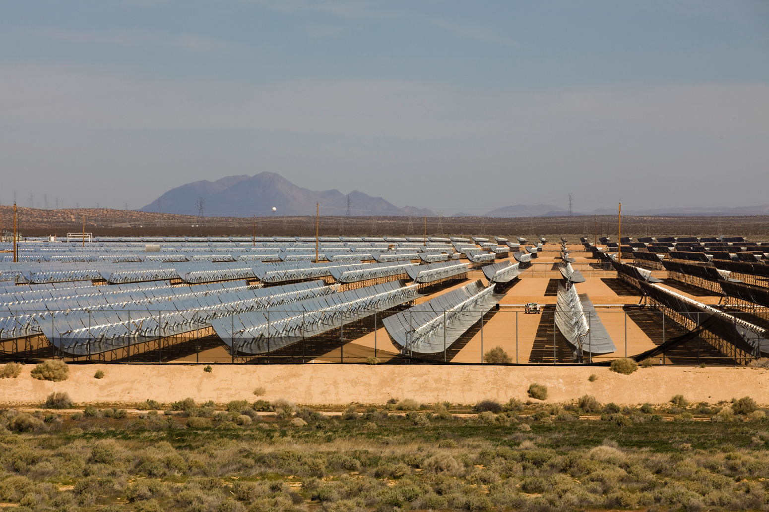 Solar power could replace all US hydro dams using ‘just 13% of the space’