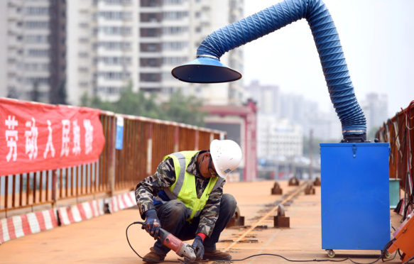 A construction worker on site in Xi'an, northwest China's Shaanxi Province, 01 May 2019. Credit: Xinhua / Alamy Stock Photo. T6GCD4