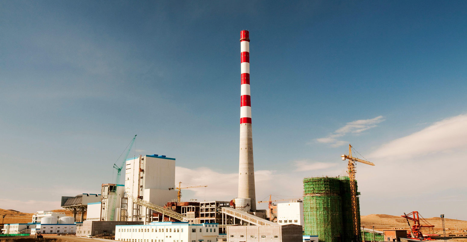 Coal fired power plant being constructed in Inner Mongolia, China. Credit: Nature Picture Library / Alamy Stock Photo