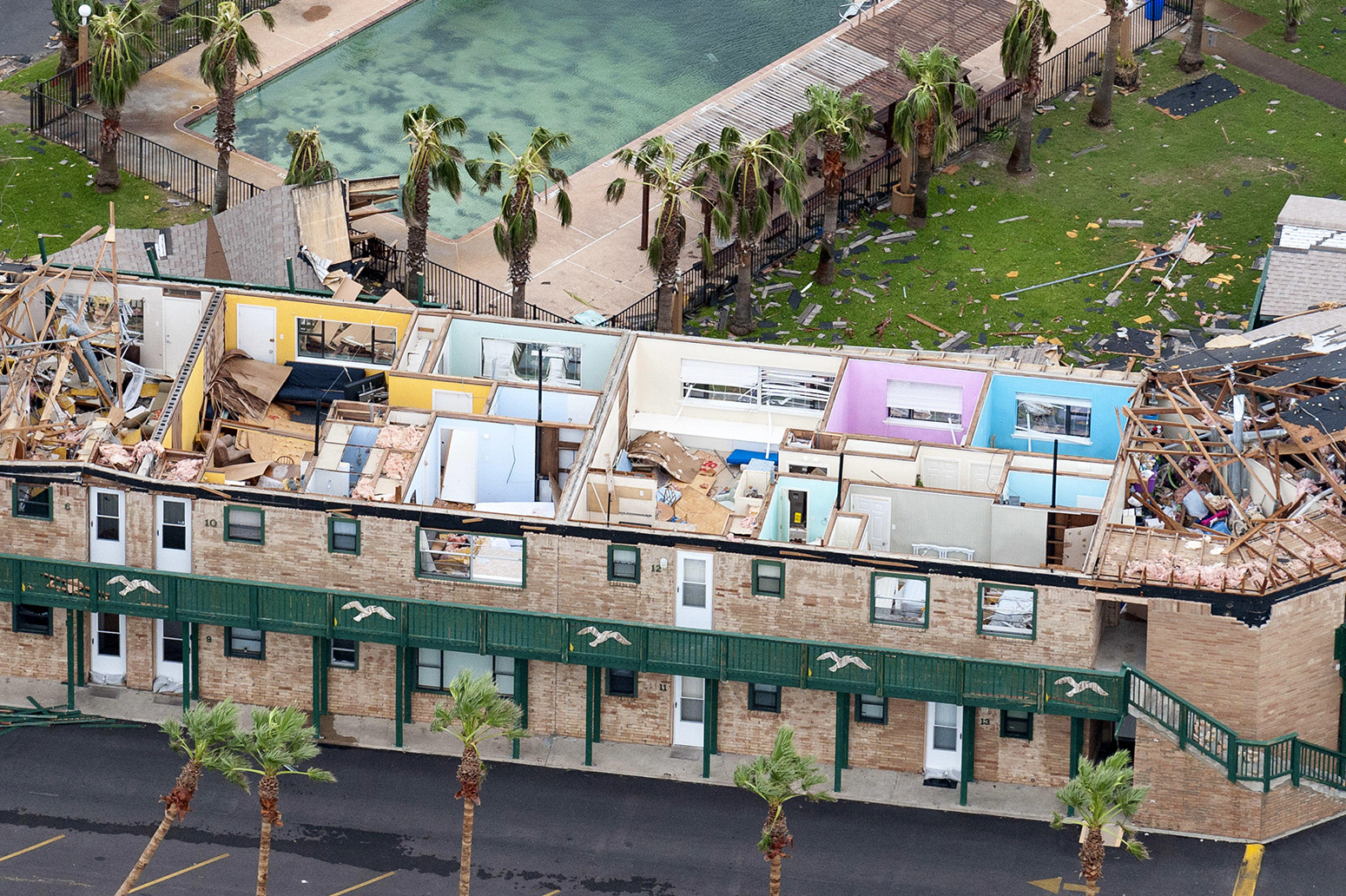 Destruction from Hurricane Harvey in Port Aransas, Texas, on 28 August 2017. Credit: UPI / Alamy Stock Photo. W0MWC2