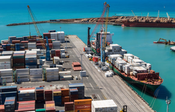 Container-ship-unloading-at-Napier-docks-New-Zealand