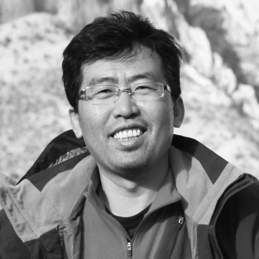 Jianqiang Liu