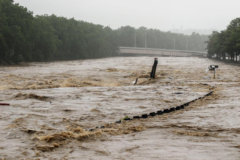 High tide of the Meuse river during floods in Germany after heavy rainfall_2G7MNMF.