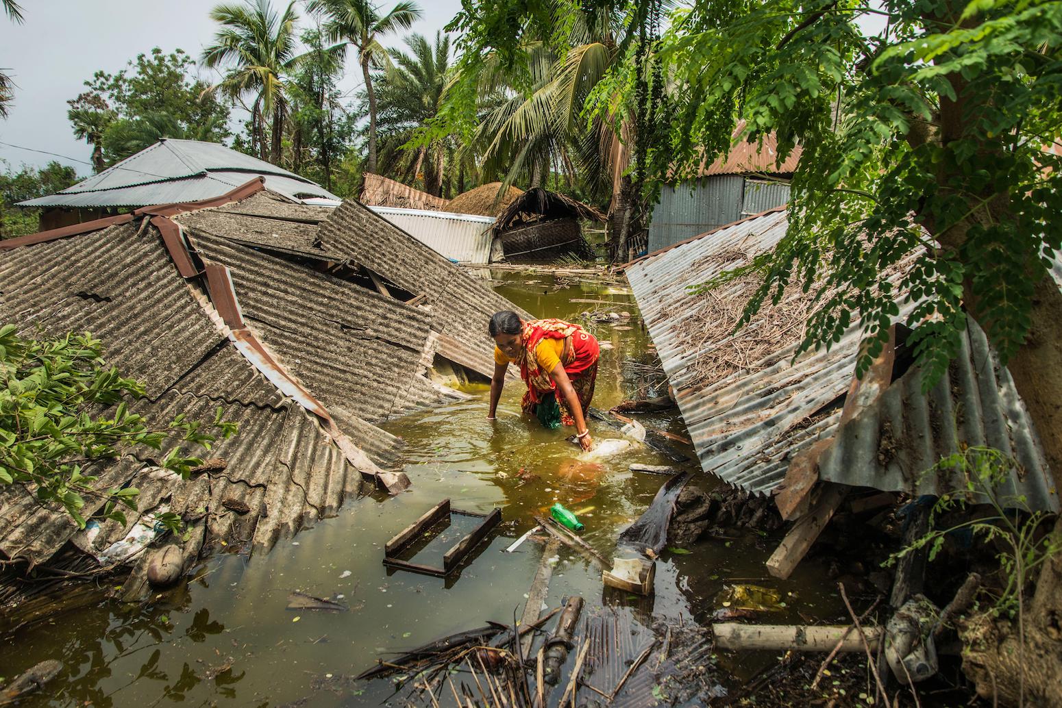 Effects of cyclones on people
