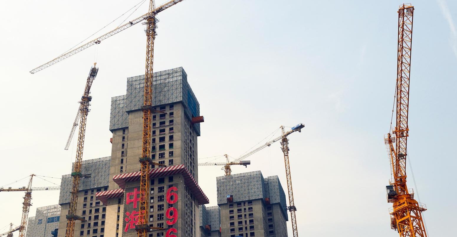 New and under construction apartment blocks in Taiyuan, Shanxi, China. Credit: David Lyons / Alamy Stock Photo.