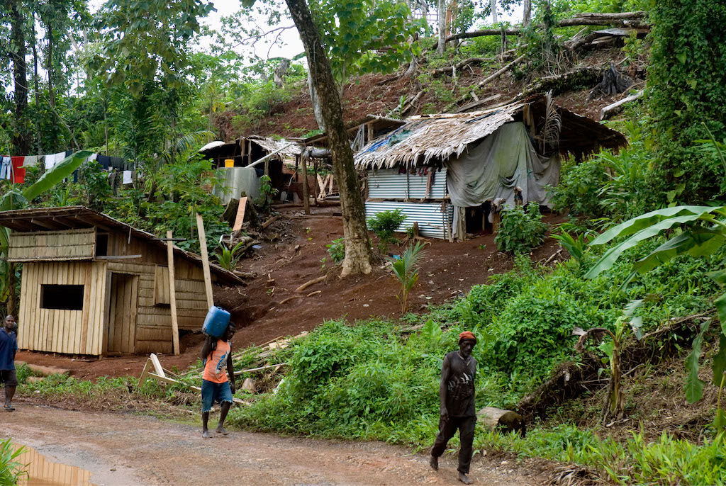 Squatter village set up after the April 2007 tsunami on Ghizo Island, Western Province, Solomon Islands, 2 May 2009.