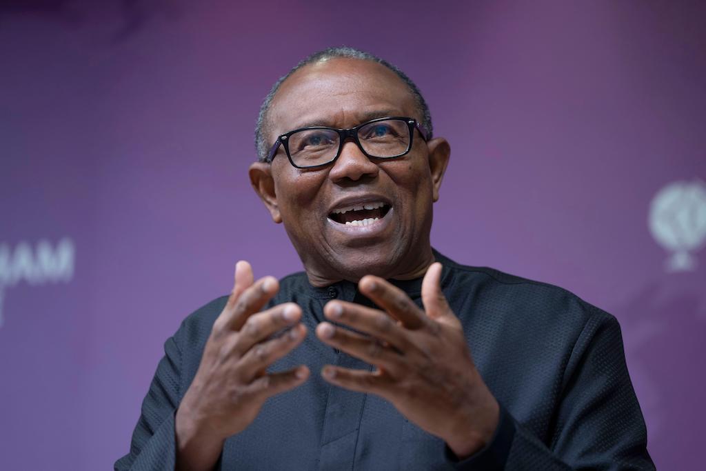 Ứng cử viên tổng thống của Đảng Lao động Nigeria Peter Obi phát biểu trong một diễn đàn bầu cử tại Chatham House ở London, ngày 16 tháng 2023 năm XNUMX.