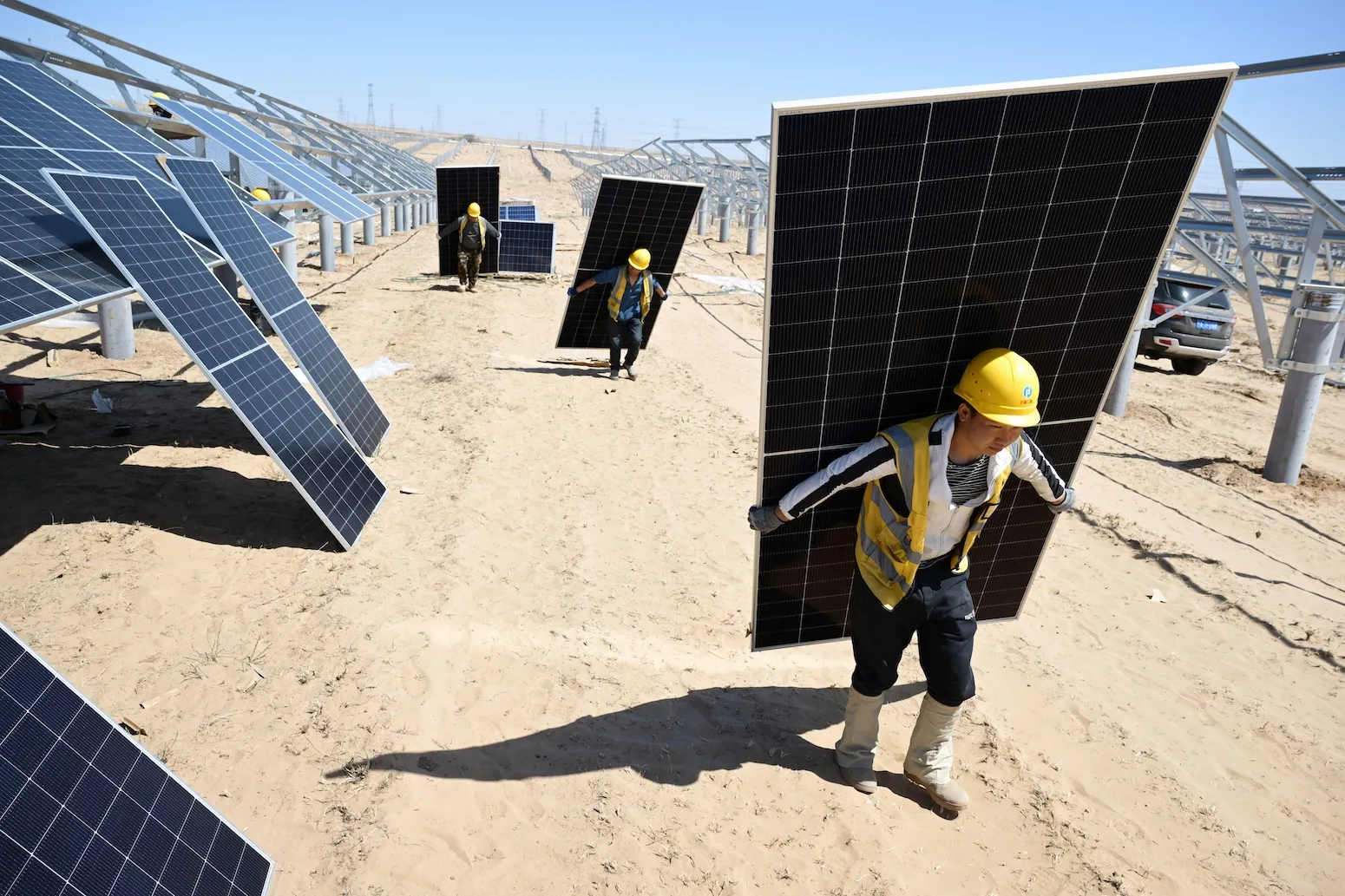 Analysis: Clean energy just put China’s CO2 emissions into reverse for first time - Carbon Brief