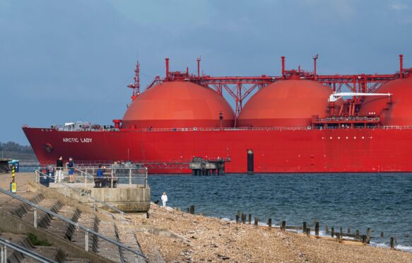Arctic Princess LNG Tanker arriving at Port of Grain. Credit: James Buttenshaw. Image ID: 2Y45KHC.