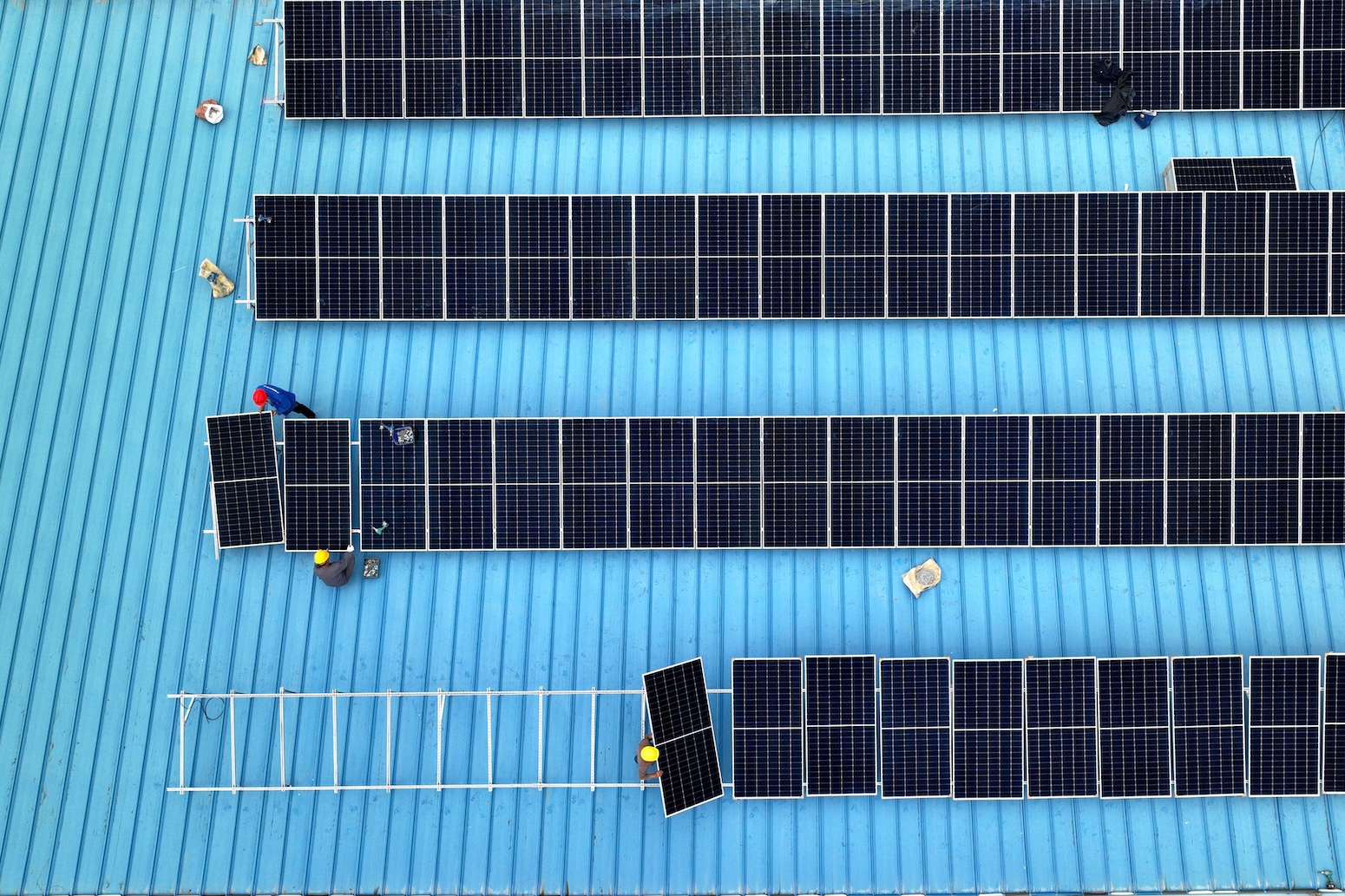 Analysis: China’s CO2 emissions have now been ‘flat or falling’ for 21 months