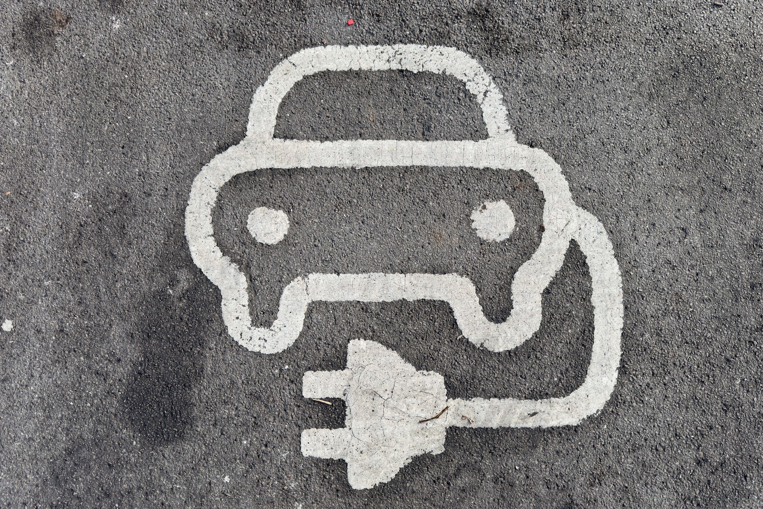 EnviroWireDaily — Factcheck: What the UK car industry is not saying about EV targets