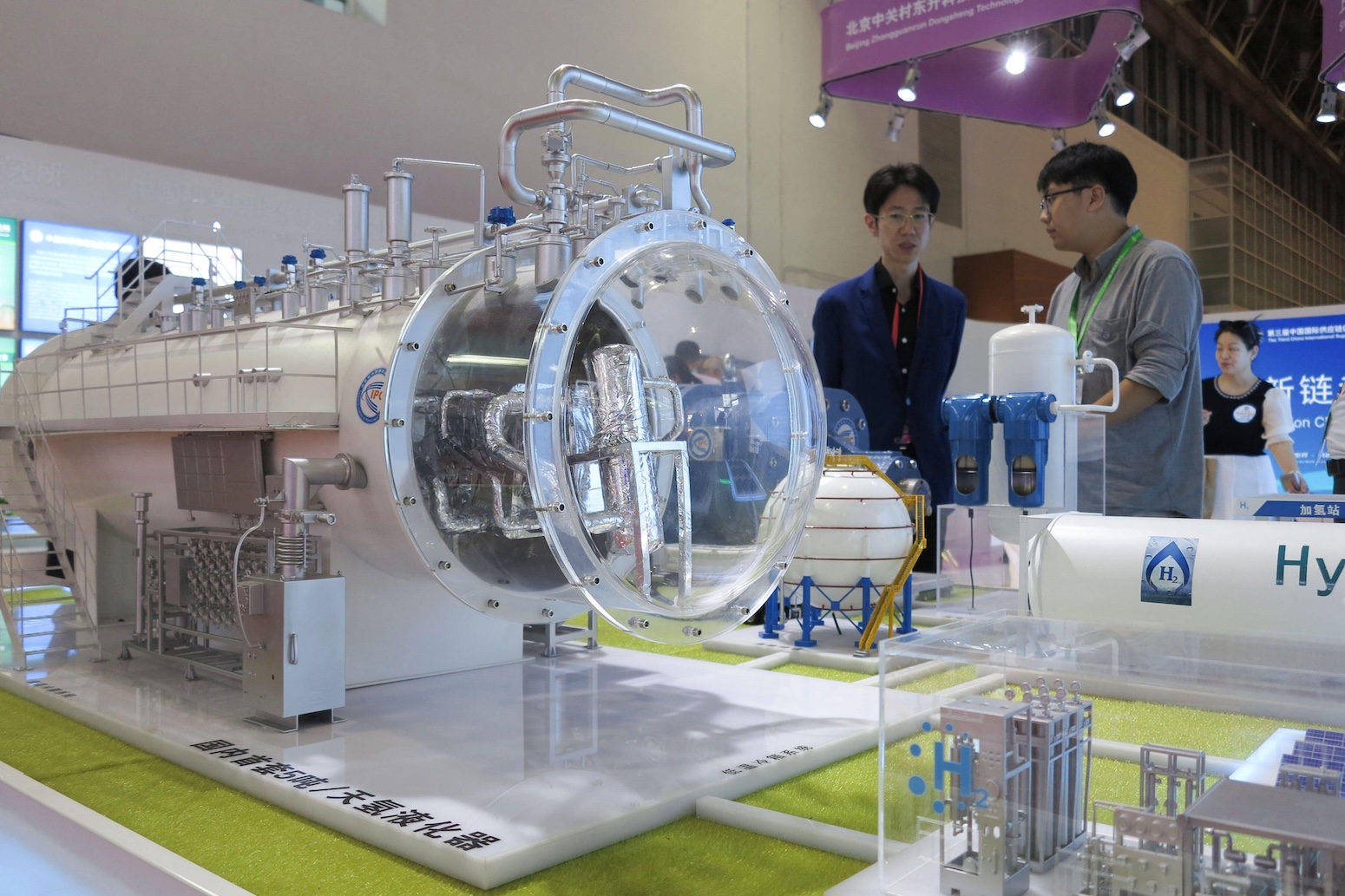 Q&A: Can China turn hydrogen into its next clean-energy industry?