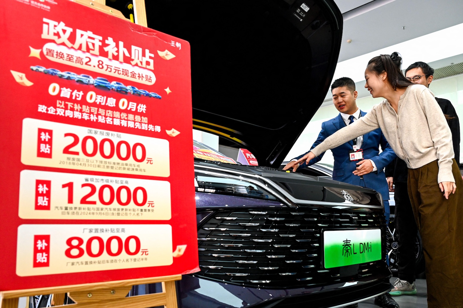 Chart: A record two-thirds of car sales in China are now electric vehicles